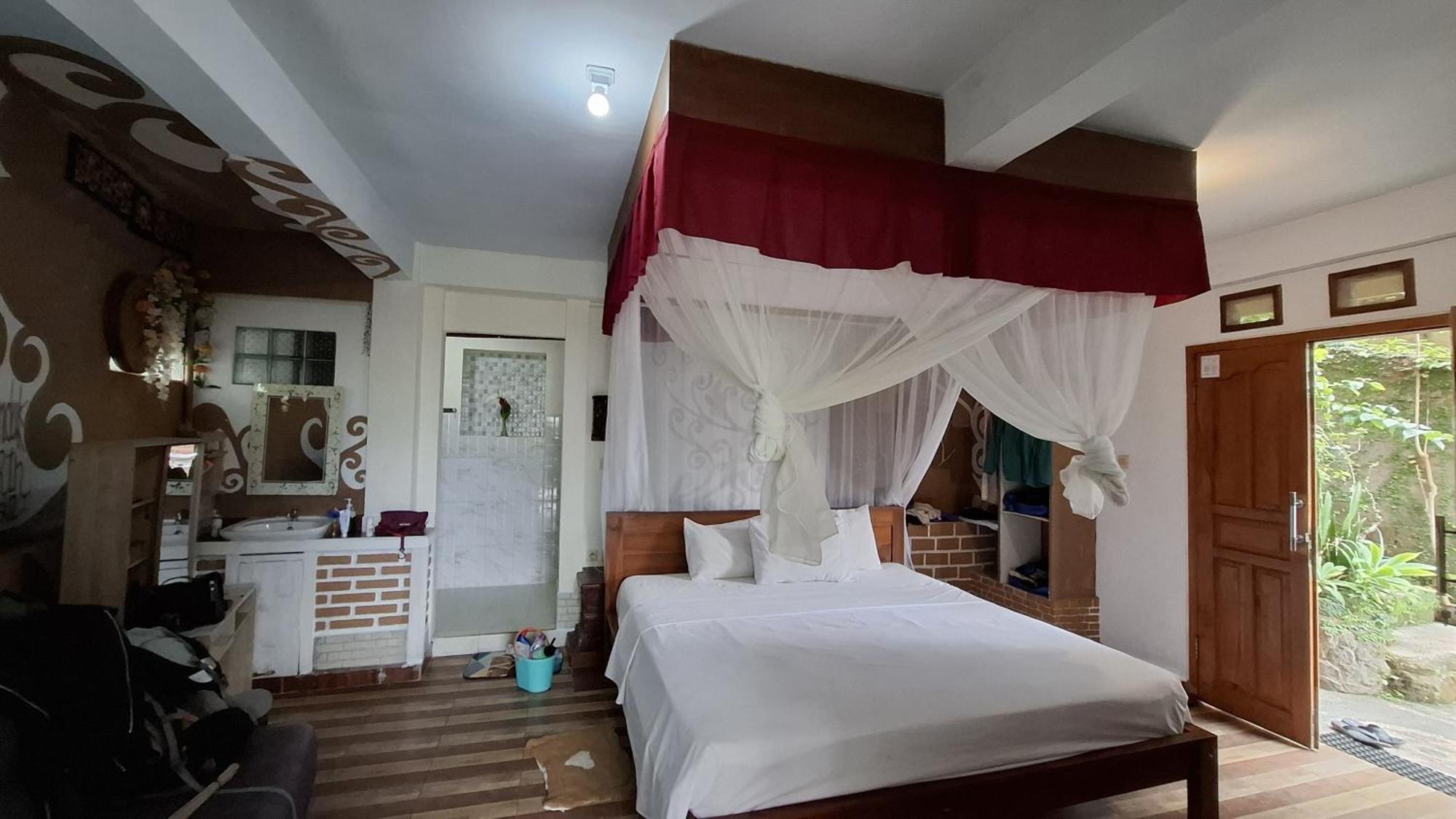 Umah De Madya & Rooftop De Madya Munduk  Ngoại thất bức ảnh