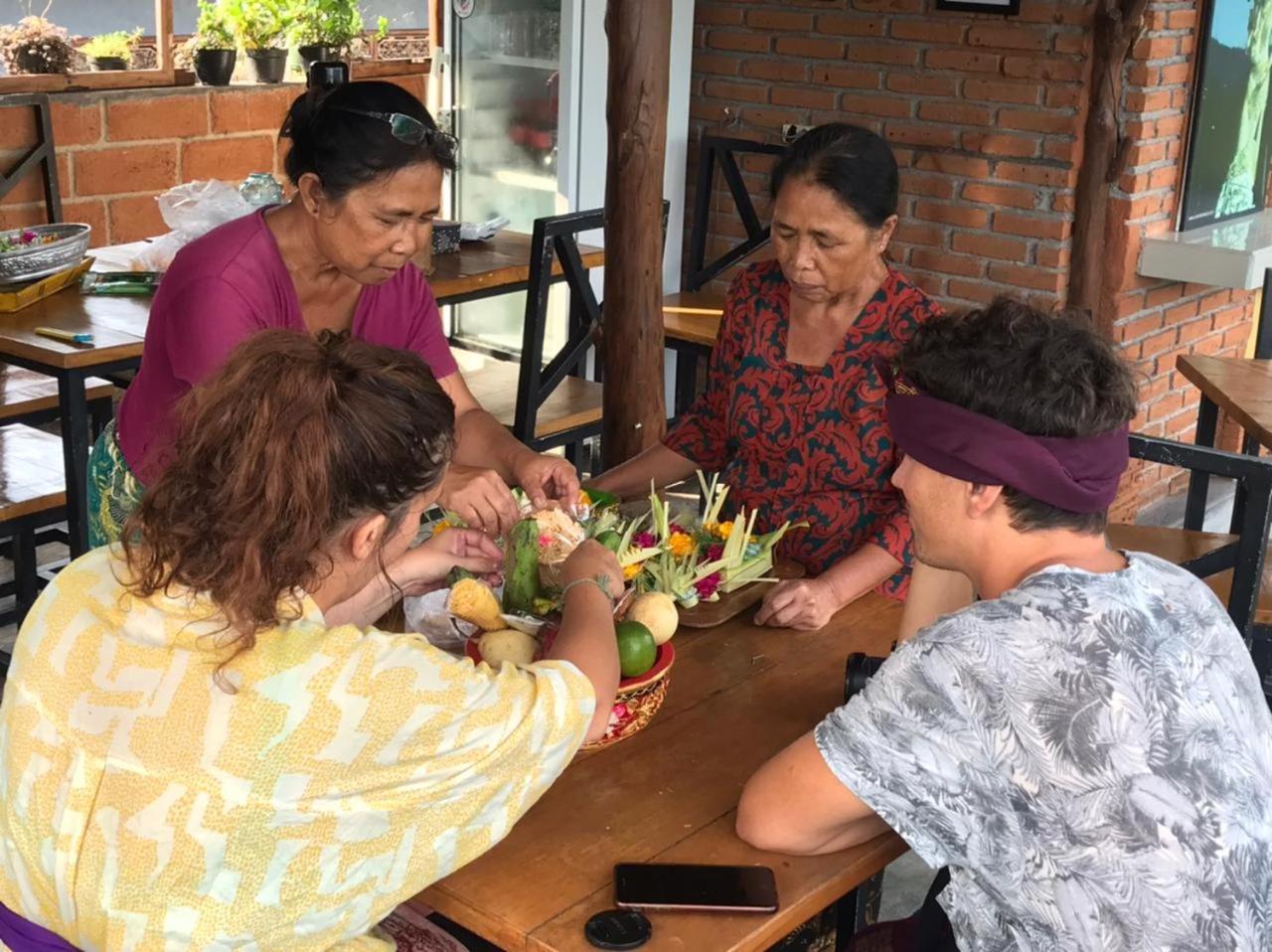 Umah De Madya & Rooftop De Madya Munduk  Ngoại thất bức ảnh