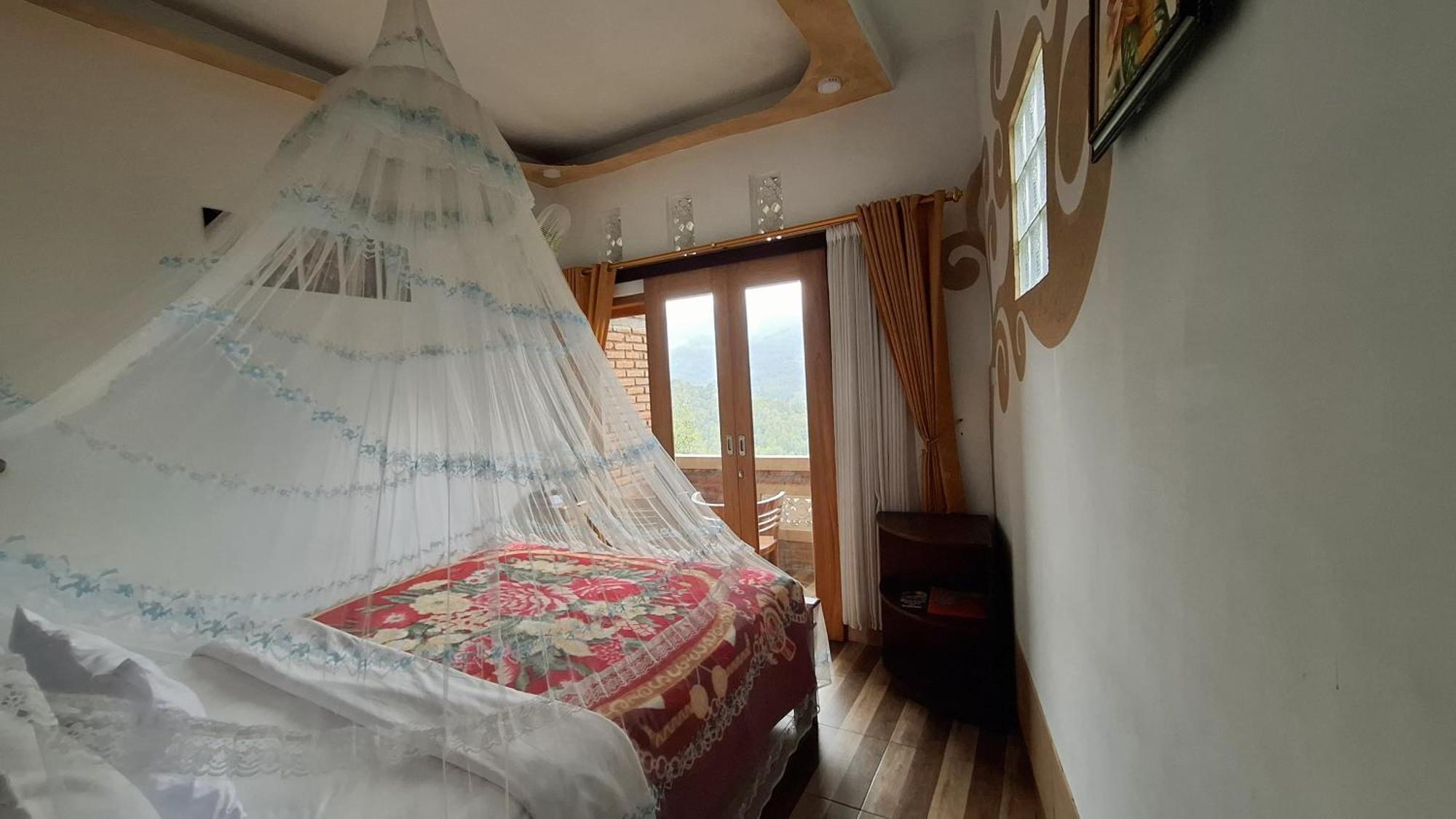 Umah De Madya & Rooftop De Madya Munduk  Ngoại thất bức ảnh
