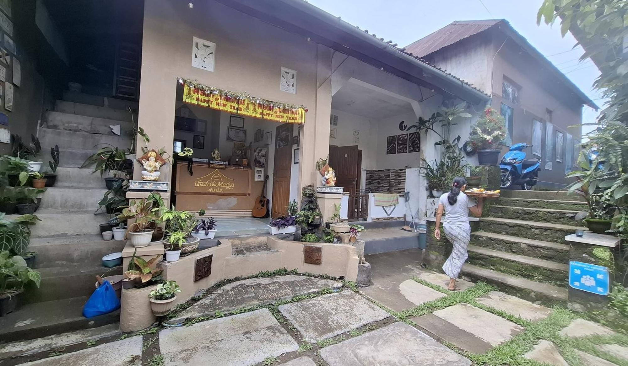 Umah De Madya & Rooftop De Madya Munduk  Ngoại thất bức ảnh